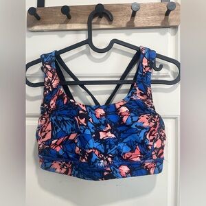 Lululemon sports bra